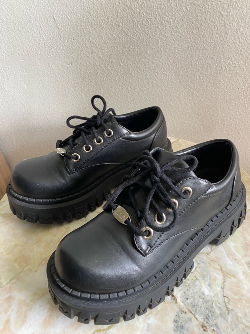 dELiA*s Oxford Platform Shoes
